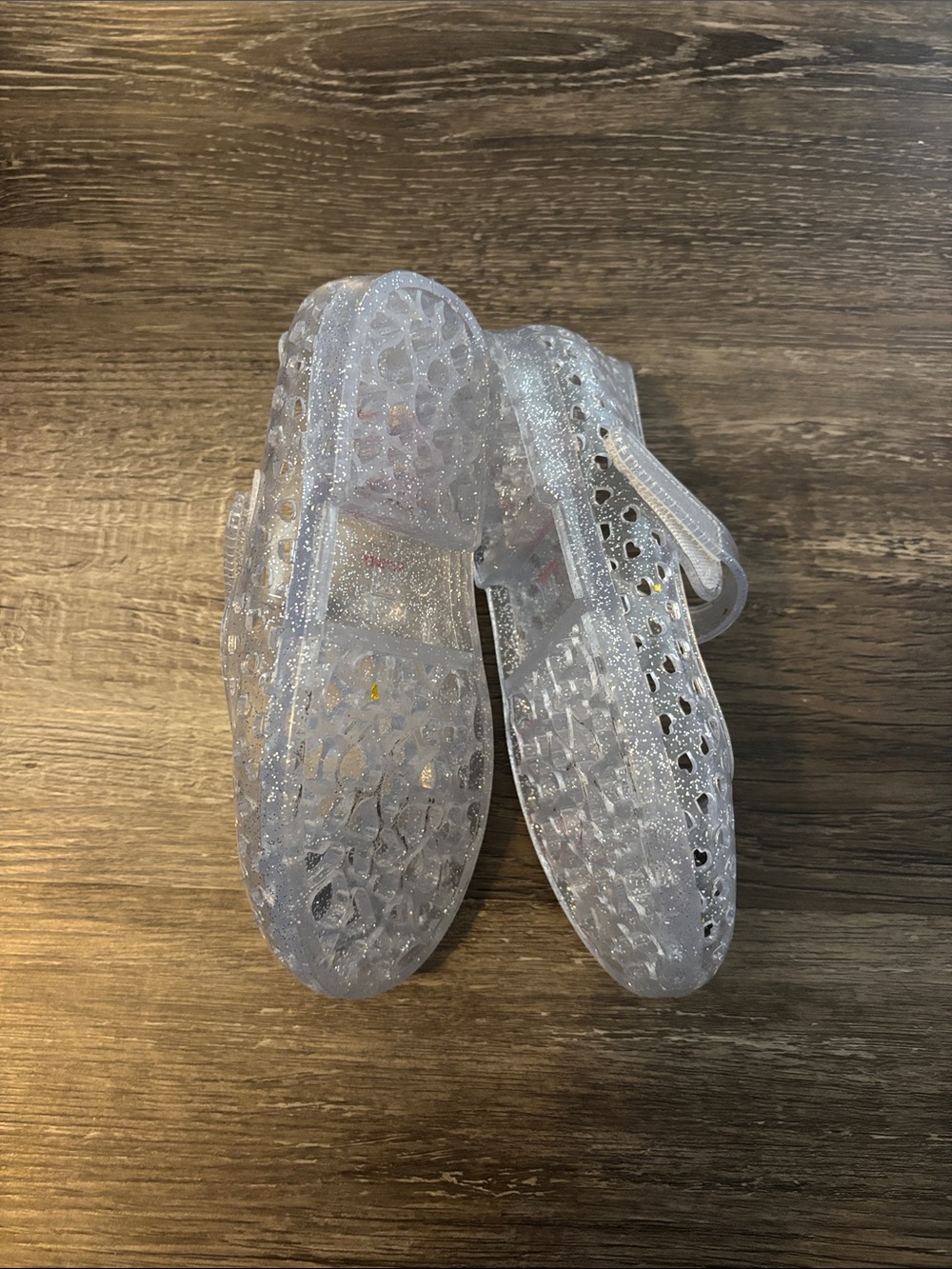 Old Navy Clear Glitter Minnie Mouse Jelly Sandals with Red Bow - Picture 3 of 3